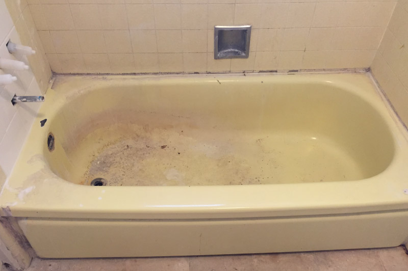 bathtub refinishning before
